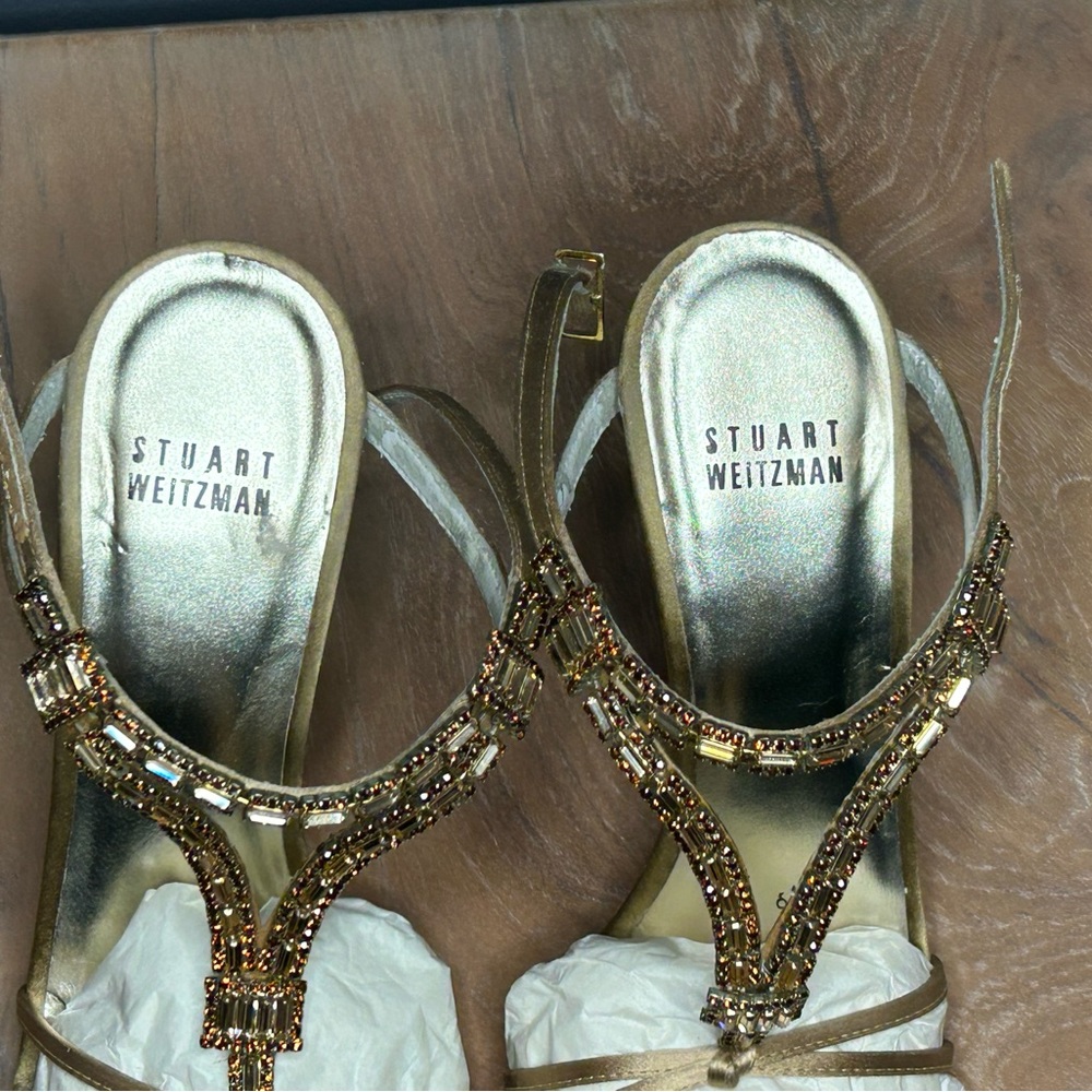 Stuart Weitzman Heels With Crystals - image 7